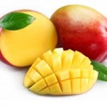 Masque de fruit pour une belle peau avec de la mangue : riche en vitamine A et en antioxydants, elle lutte contre le vieillissement de la peau