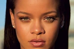 Rihanna - Comment avoir des yeux de biche