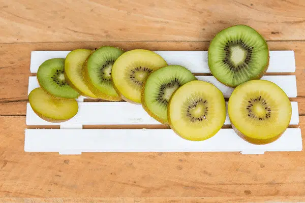 kiwi vert et jaune