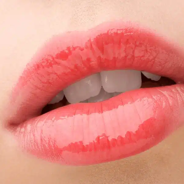 Huile à lèvres atout beauté pour une hydratation naturelle intense