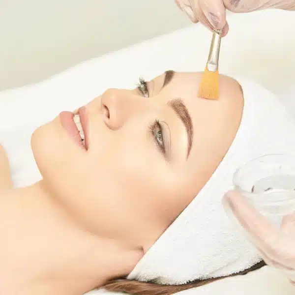 Avantages du nettoyage de peau dermatologique