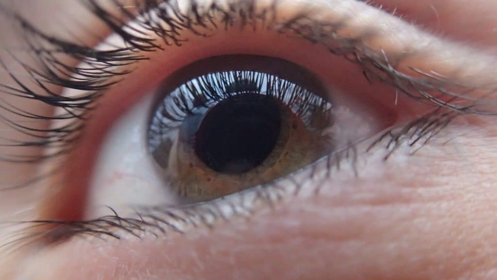 Pourquoi opter pour une chirurgie de la cataracte avec le Laser Femtoseconde ?