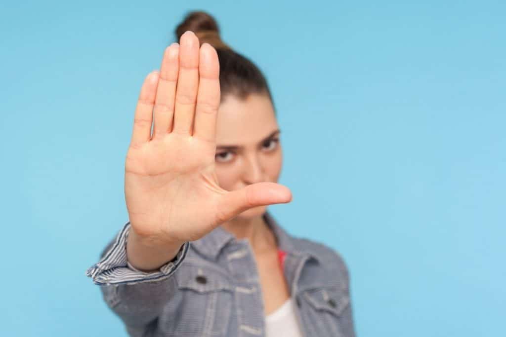 Comment réagir face aux personnes qui vous ghostent