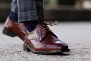 Chaussures pieds plats et gonflées, pieds sensibles, derbies haut de gamme