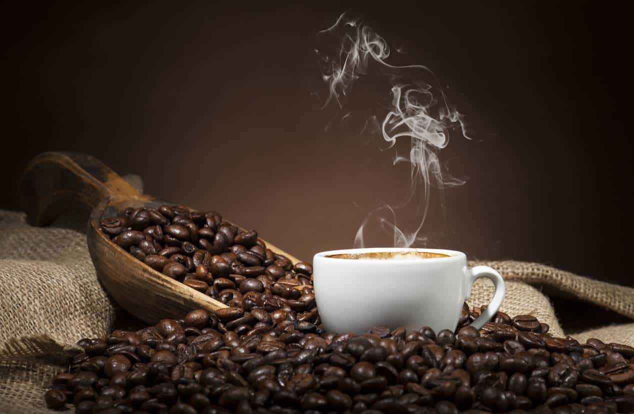 You are currently viewing Les tendances actuelles dans l’univers du café : du grain à la tasse
