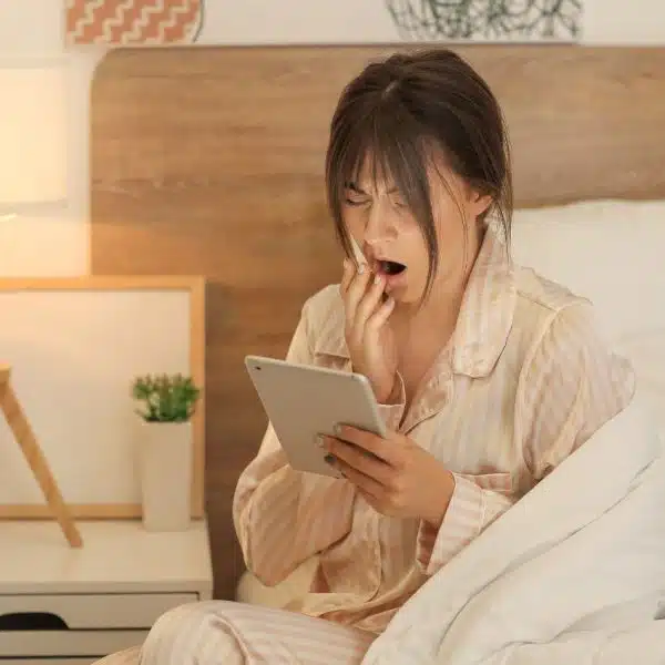 Matelas Emma, 7 astuces pour retrouver un meilleur sommeil, bon matelas latex, mousse ou ressorts, dormir dans un lit,