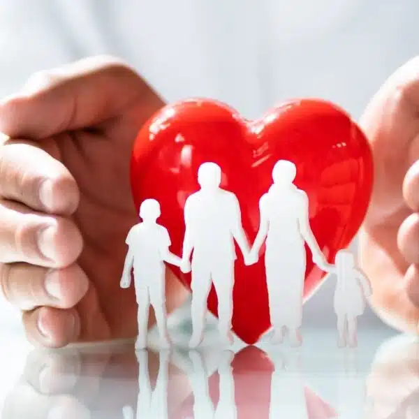 Mutuelle santé, garanties couvertes, tarifs, espace et service client, délais de carence et résiliation