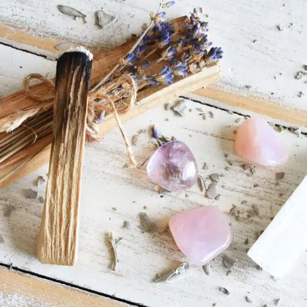Palo santo comment ce bois sacré transforme votre quotidien, votre maison, ses vertus et bienfaits (1) Palo santo comment ce bois sacré transforme votre quotidien, votre maison, ses vertus et bienfaits (1)