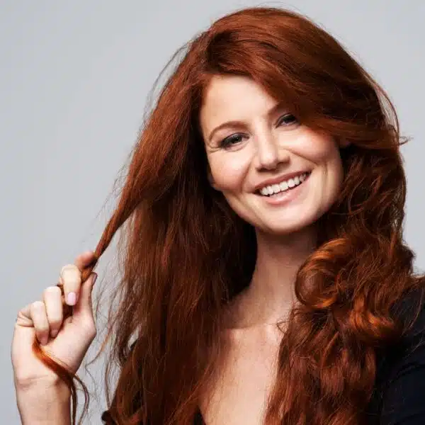 Envie de cheveux plus épais Le collagène marin pourrait bien être la solution !