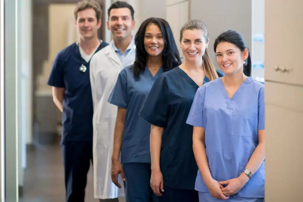 Professionnel de santé êtes-vous bien couvert par votre mutuelle arret maladie, burn-out, santé mentale, stress, risque médical, médecines douces, pharmacien, paramédical