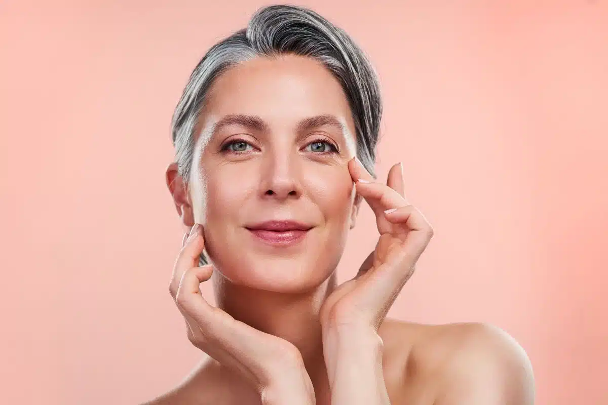 Peau froissée après 50 ans 3 gestes qui changent tout
