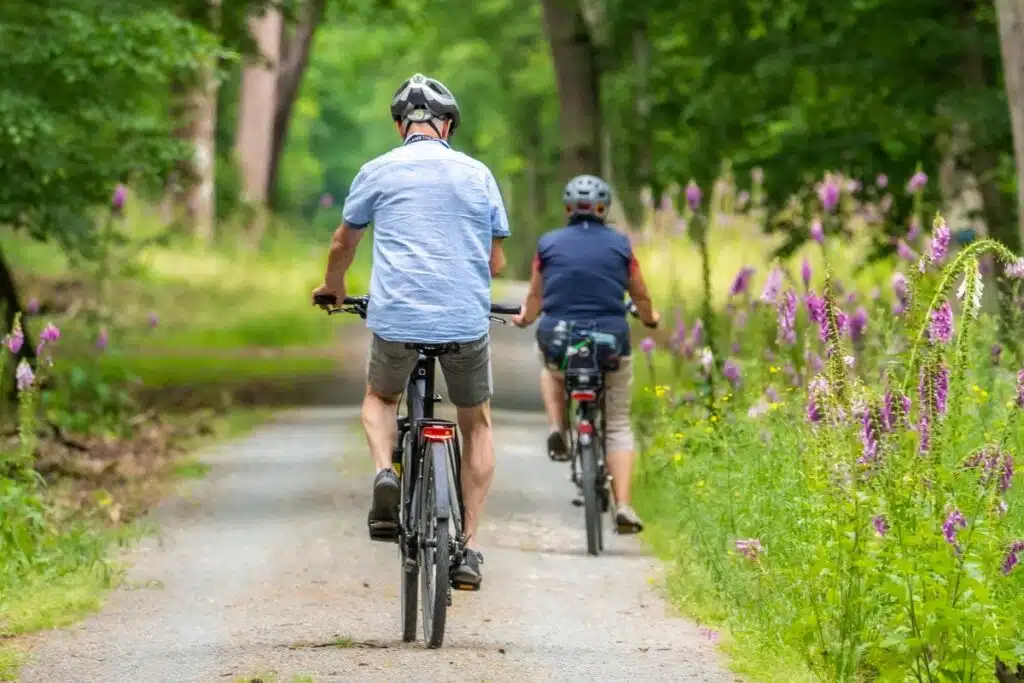 Le vélo, un allié bien-être au quotidien, cyclisme, vélo d'appartement