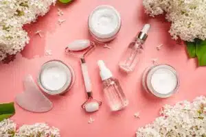 packaging cosmétique, emballage rechargeable, emballage écoresponsable, flacon durable, pot cosmétique, airless, roll-on, recharges beauté